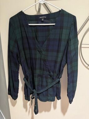 J. Crew Mercantile Navy & Green Plaid Wrap Top Size 10 Feminine